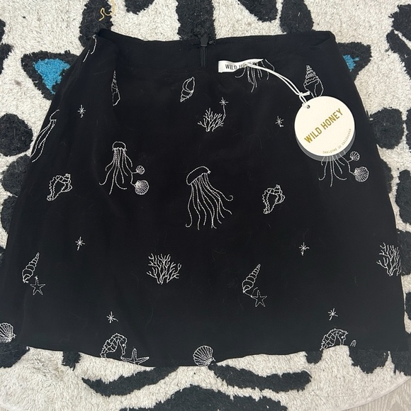 Wild Honey Dresses & Skirts - Wild Honey skirt